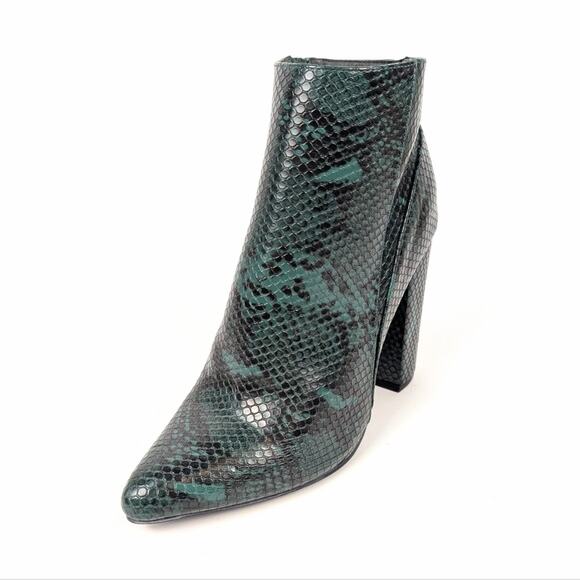 Just Fab Emerald Green & Black Taleah Snakeskin Heeled Ankle Boots Size 7.5 - Picture 1 of 10